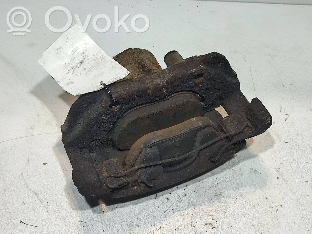 Volvo V40 Передний суппорт 