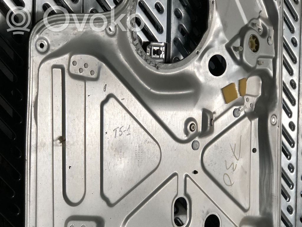 Mechanizm podnoszenia szyby przedniej bez silnika   7H0837730AP,1481127,0709150724
