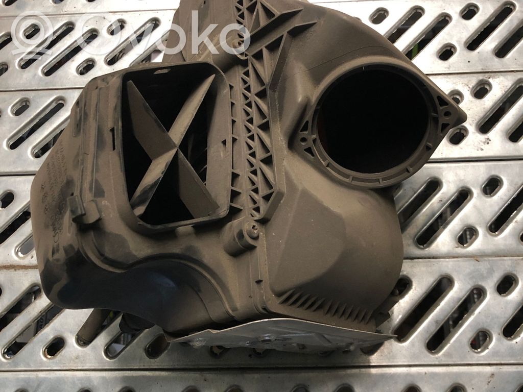 Audi A4 S4 B8 8K Obudowa filtra powietrza 