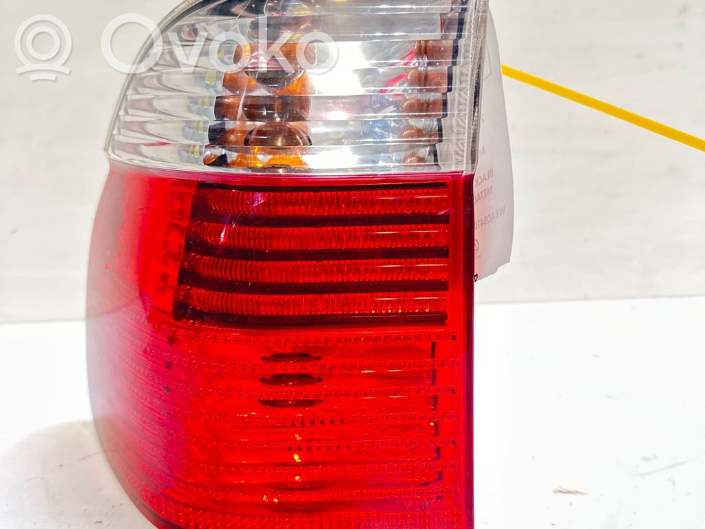 Rear/tail lights   6902531