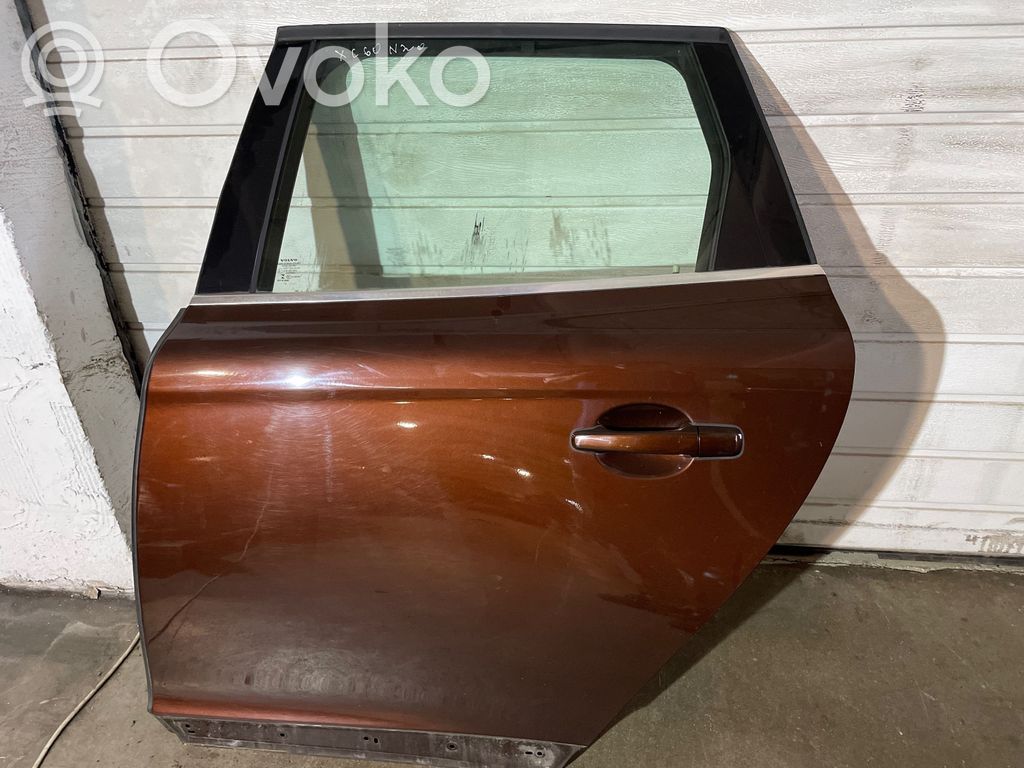 Volvo XC60 Galinės durys 