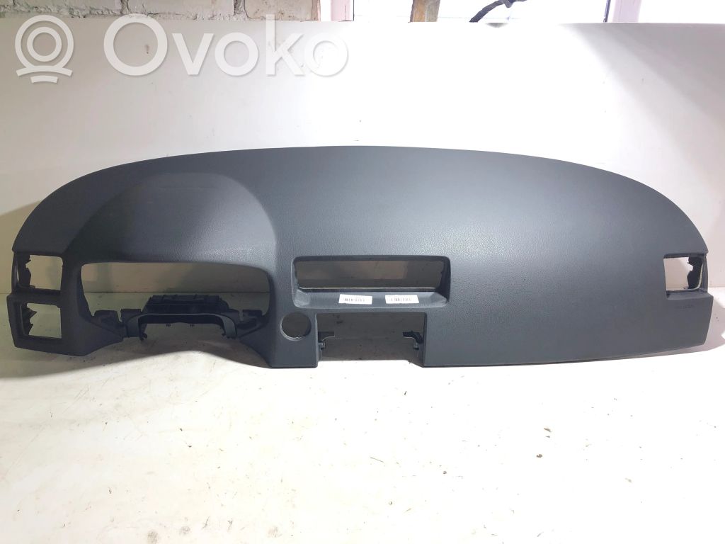 Volvo V50 Panelė 