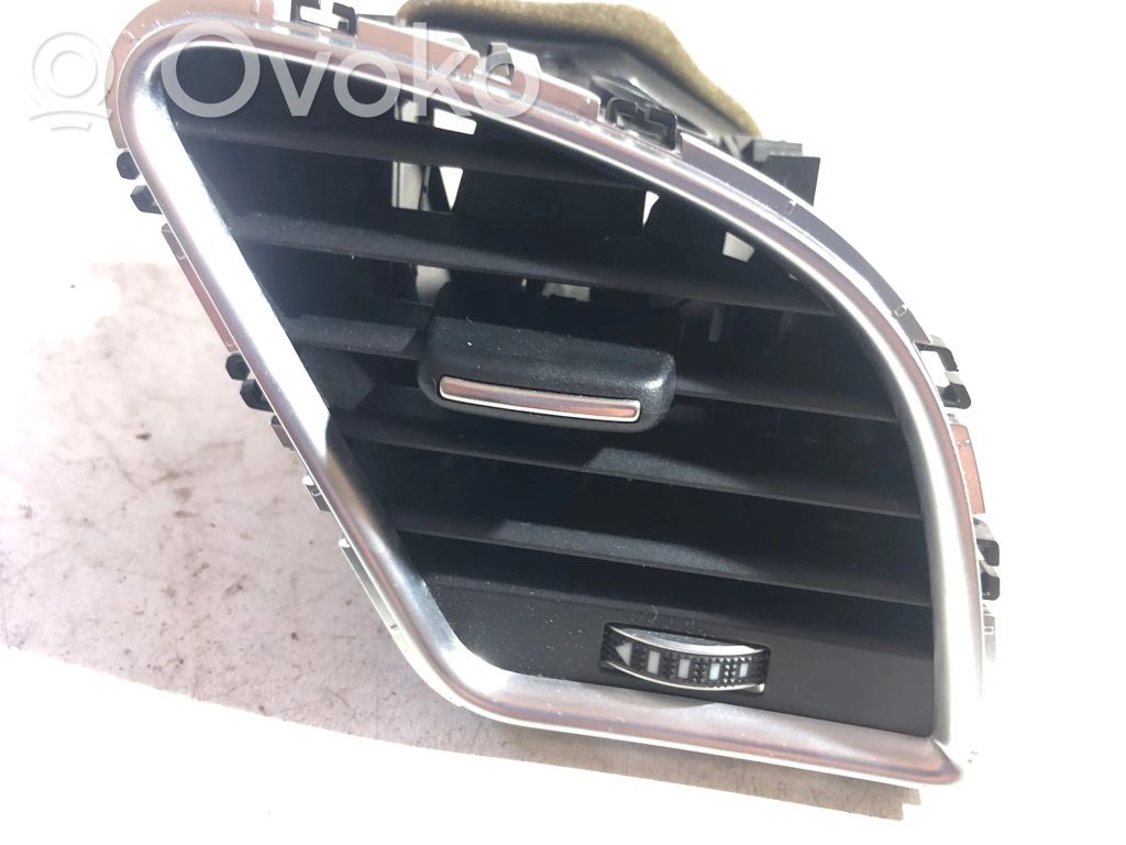 Audi A5 Sportback 8TA Šoninės oro grotelės 