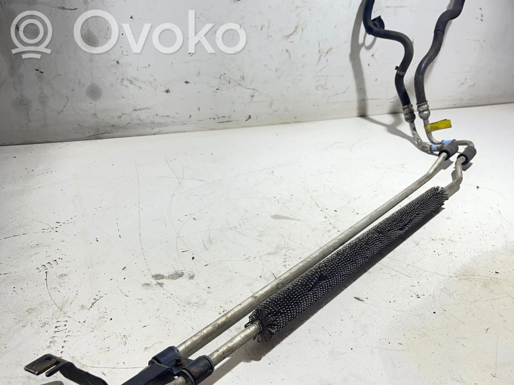 Volvo V70 Ohjaustehostimen jäähdytin 
