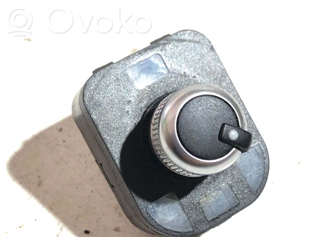 Audi Q7 4L Wing mirror switch 