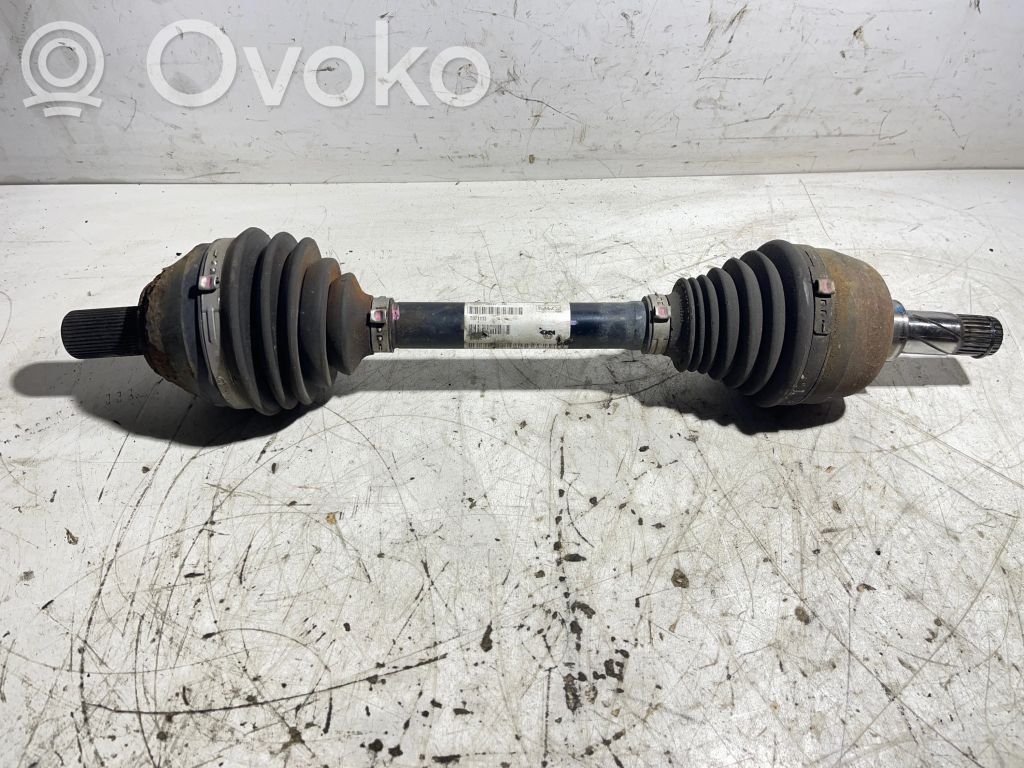 Volvo V70 Priekinis pusašis 