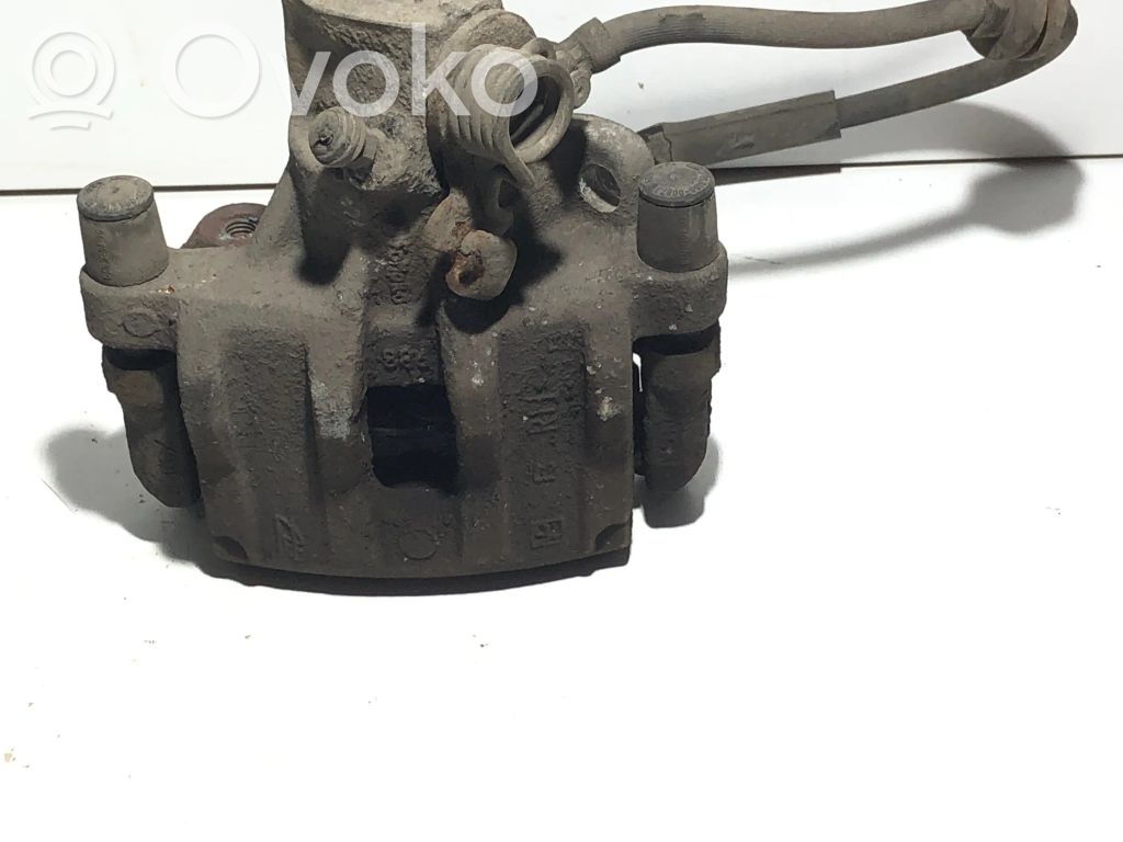 Volvo C30 Galinis suportas 