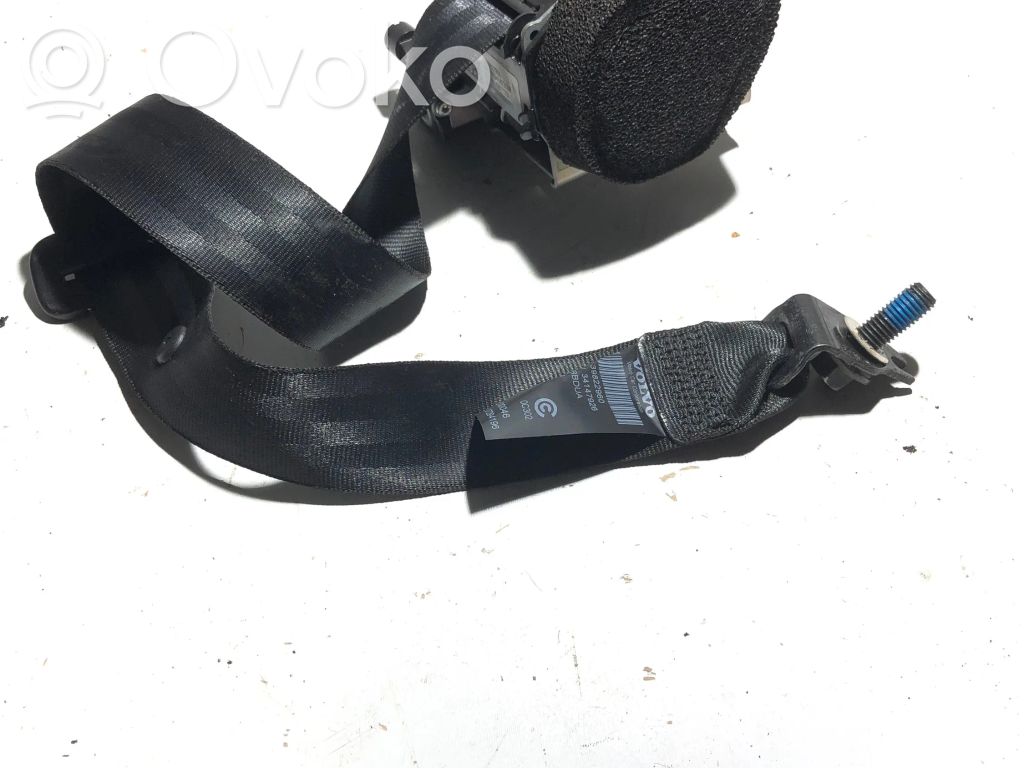 Volvo S60 Cinturón trasero 