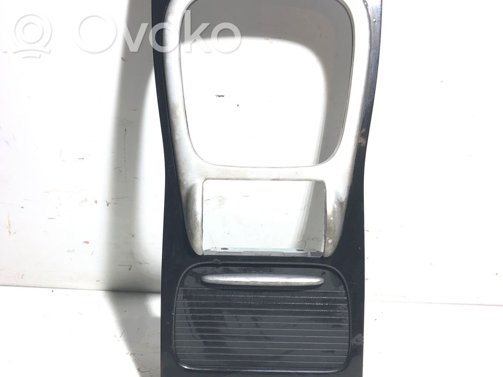 Porsche Cayenne (9PA) Consola central 