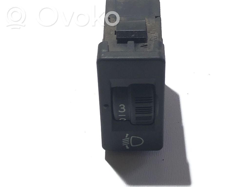 Headlight level height control switch   96384422T,96366692