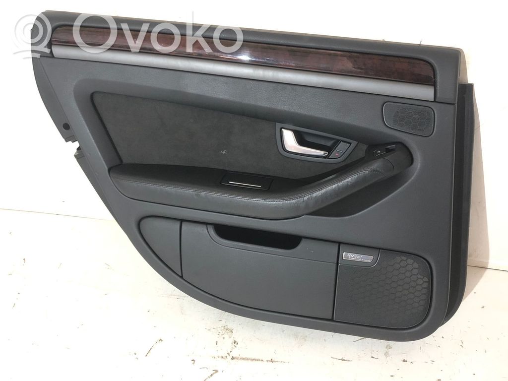 Audi A8 S8 D3 4E Apšuvums aizmugurējām durvīm 