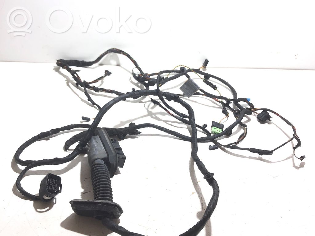 BMW 5 F10 F11 Priekšējo durvju vadu instalācija 