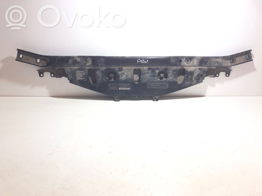 BMW 5 F10 F11 Viršutinė dalis radiatorių panelės (televizoriaus) 