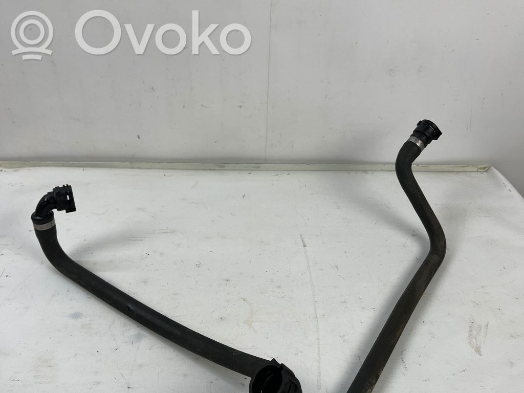 BMW 5 E60 E61 Engine coolant pipe/hose 