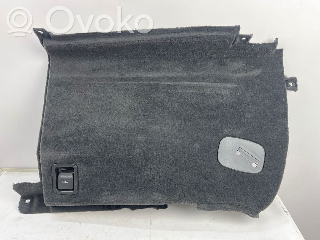 BMW 5 E60 E61 Šoninis apdailos skydas 