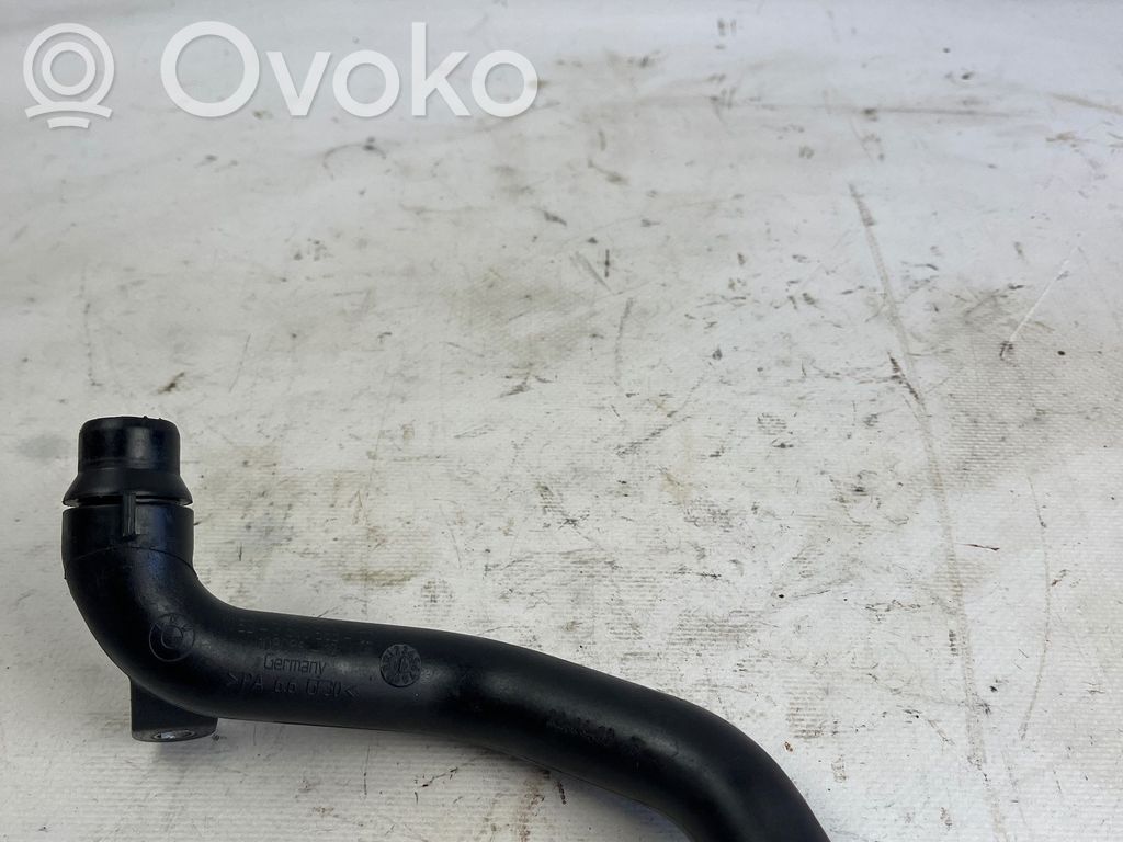 BMW 5 E60 E61 Engine coolant pipe/hose 