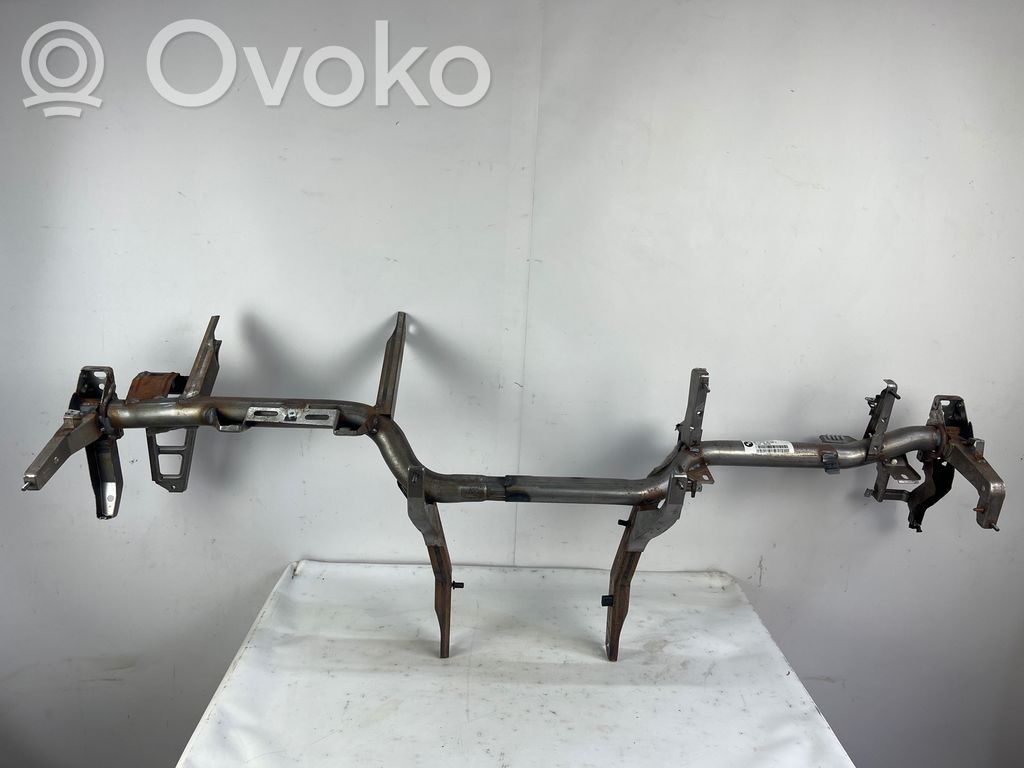 BMW 5 E60 E61 Balkis panelės tvirtinimo 