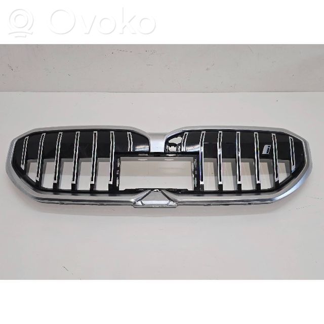 Front grill   5A017A