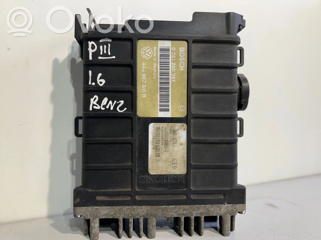 Engine control unit/module   443907311B,26SA0959,0261200261