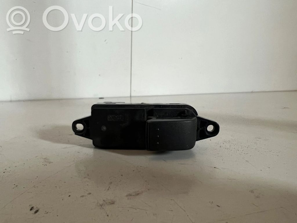 Mazda CX-7 Electric window control switch 