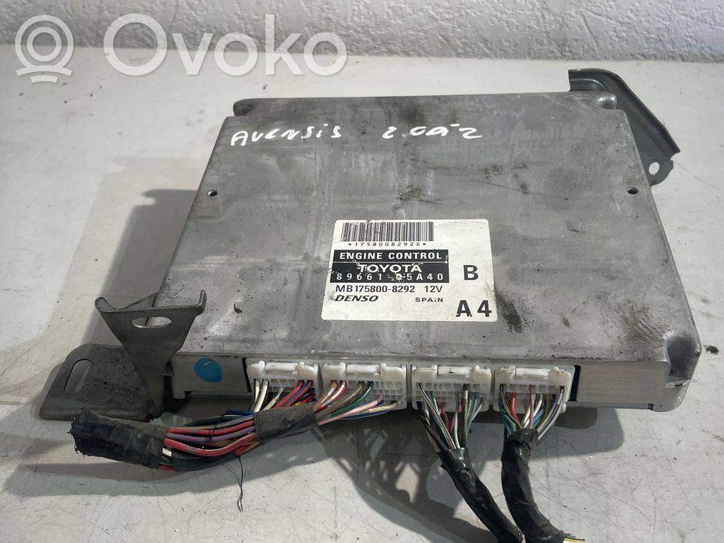 Toyota Avensis T250 Engine control unit/module 