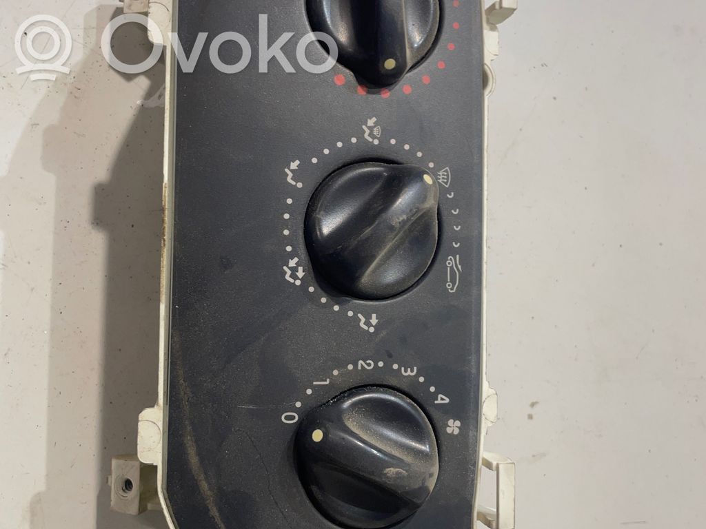 Renault Thalia I Climate control unit 
