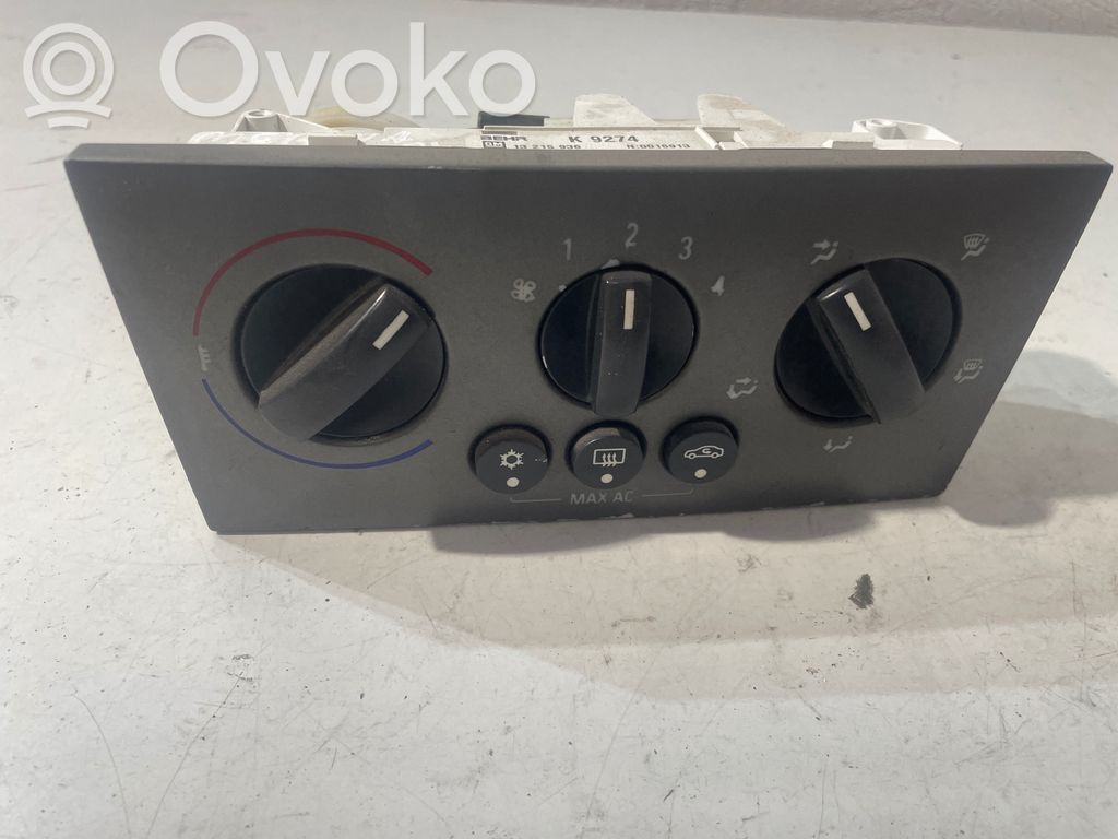 Opel Meriva A Climate control unit 