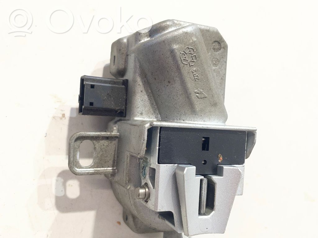 Volvo S40 Ohjauspyörän lukitus 