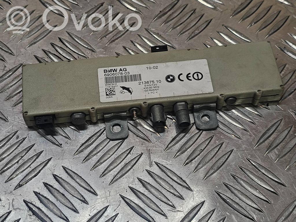 BMW 5 E39 Antenos stiprintuvas 