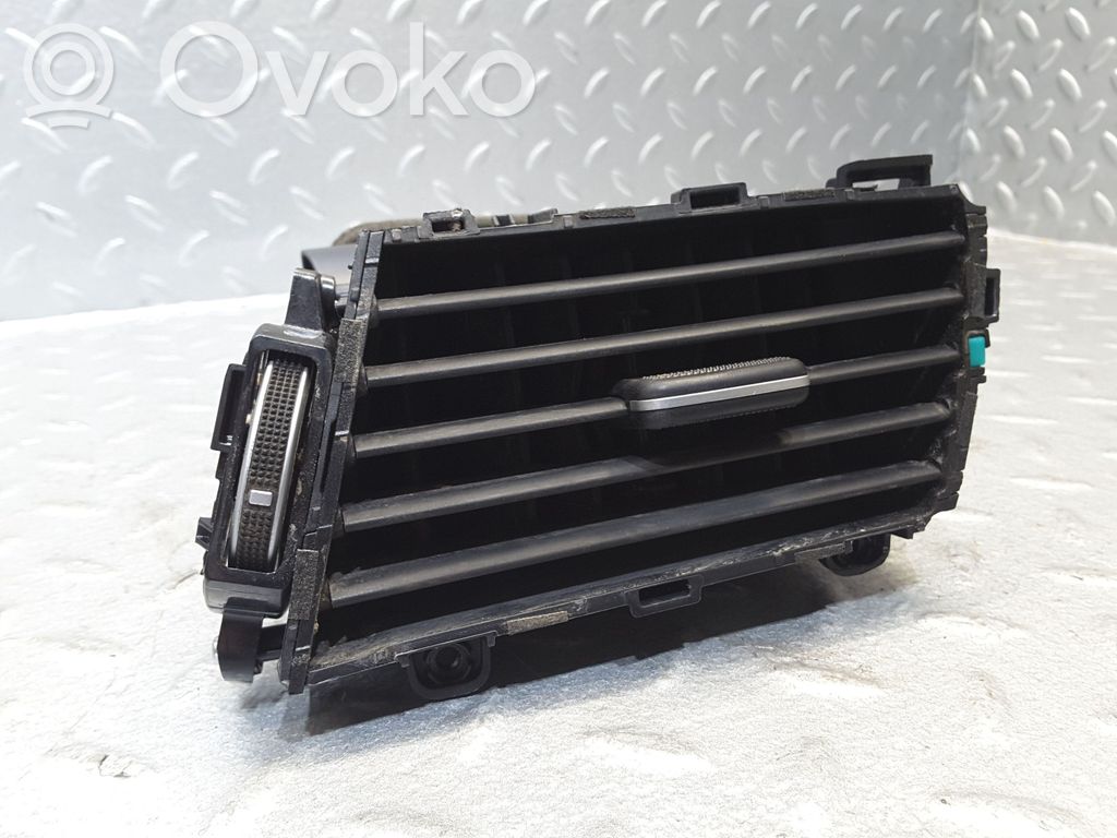 KIA Optima Moldura protectora de la rejilla de ventilación lateral del panel 