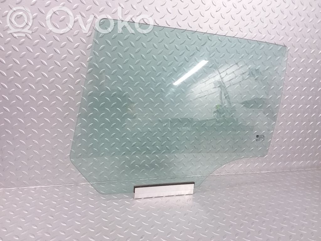 Opel Astra H Luna de la puerta trasera 