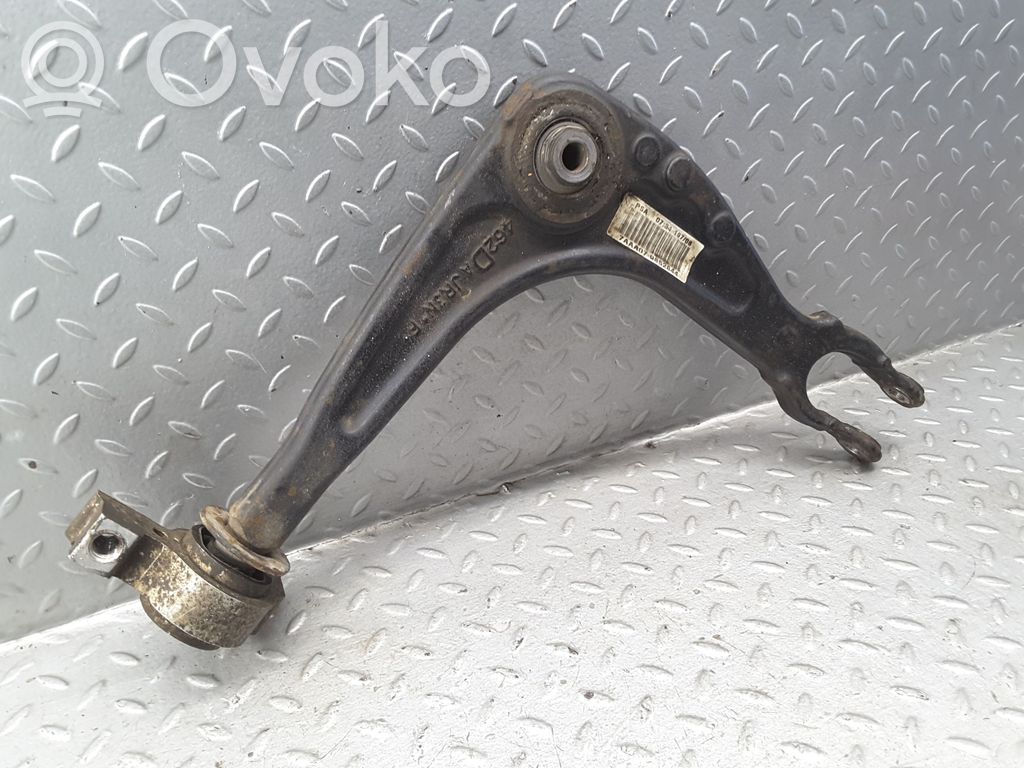 Citroen C5 Front lower control arm/wishbone 