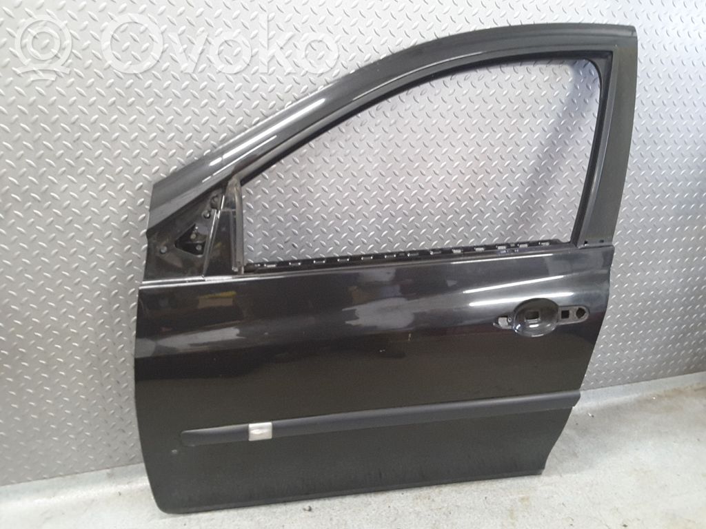 Renault Clio III Priekinės durys 