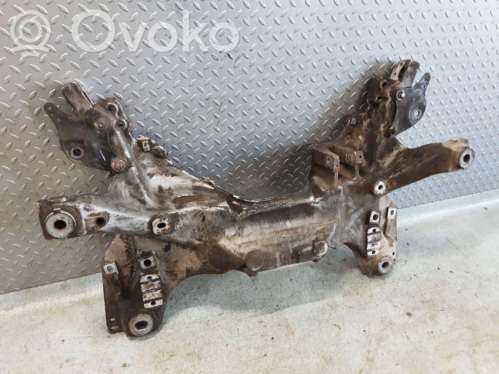 Citroen C5 Front subframe 