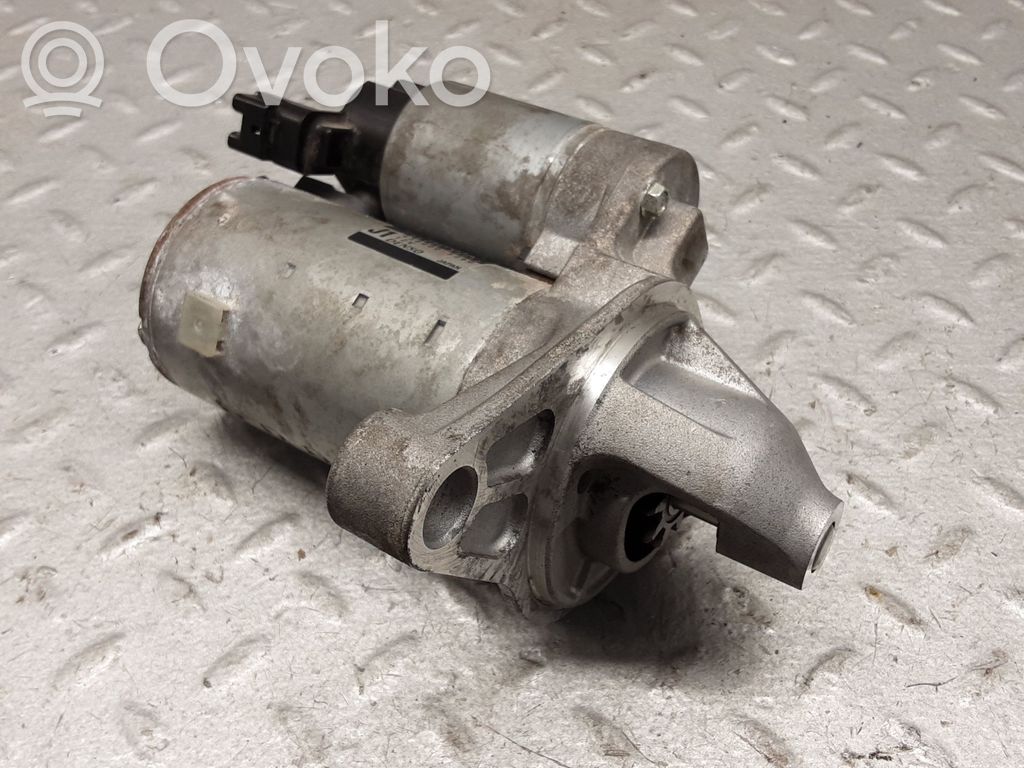 Toyota Yaris XP210 Starter motor 