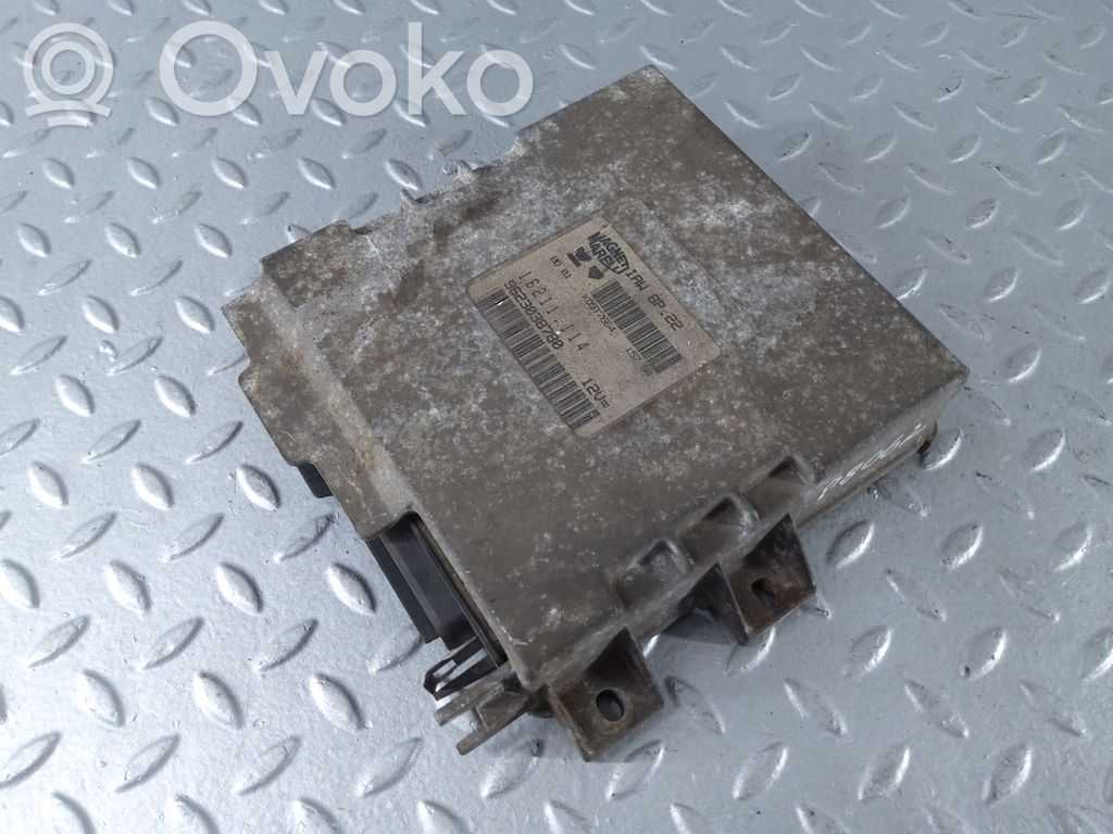 Peugeot 806 Engine control unit/module 