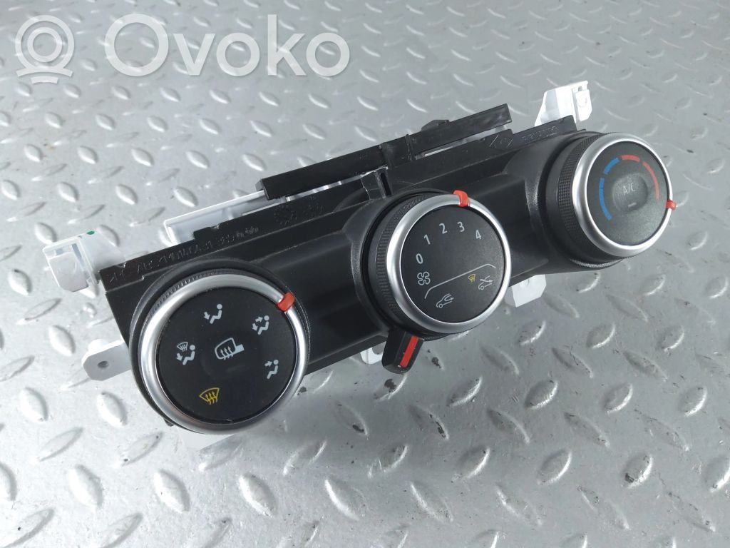 Renault Express Climate control unit 