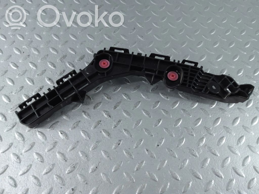 Toyota Corolla Cross Uchwyt / Mocowanie zderzaka tylnego 