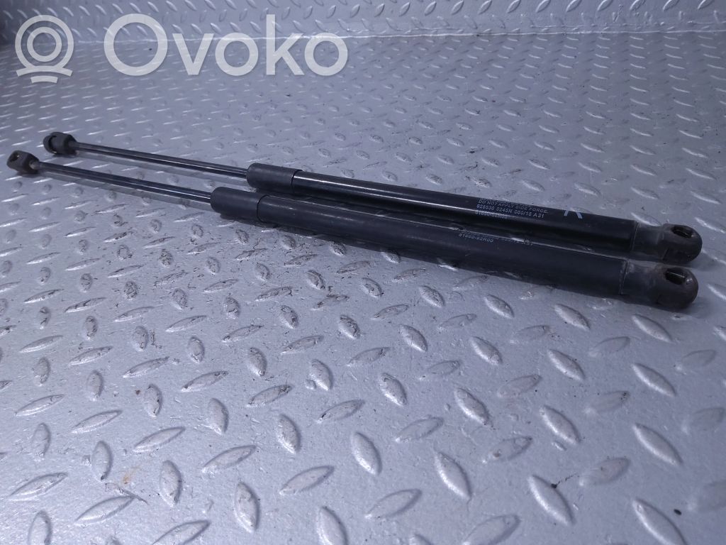 Suzuki Swift III Tailgate/trunk strut/damper 
