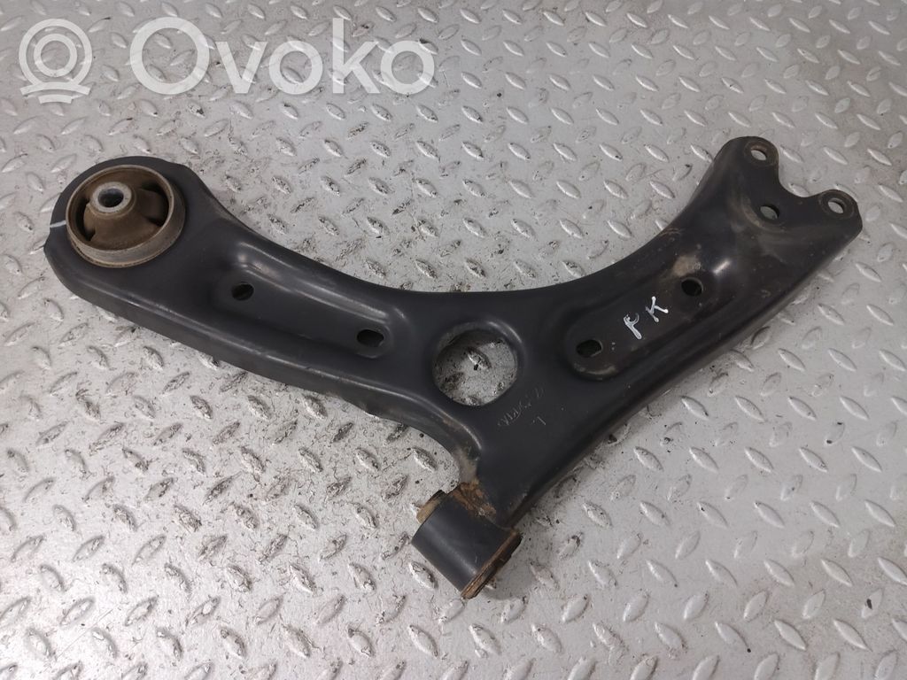 KIA Optima Front lower control arm/wishbone 