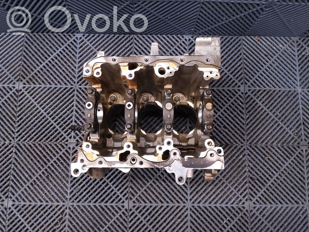 BMW 1 F40 Engine block 