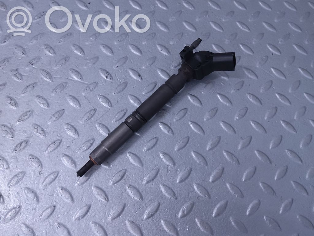 Audi Q7 4M Inyector de combustible 