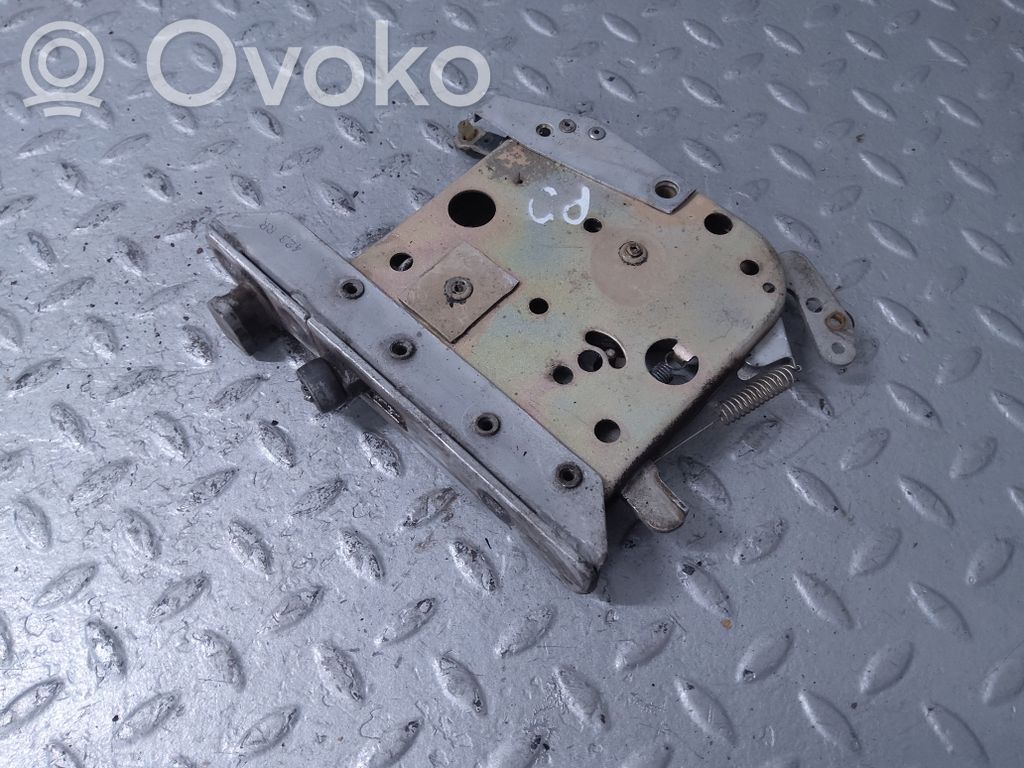 Front door lock   UB19042,UB32472,RH2566