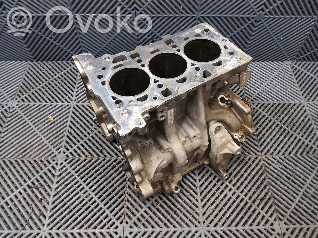 BMW 1 F40 Engine block 