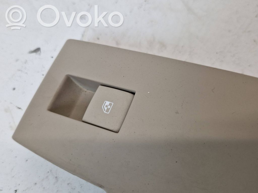 Electric window control switch   13307905