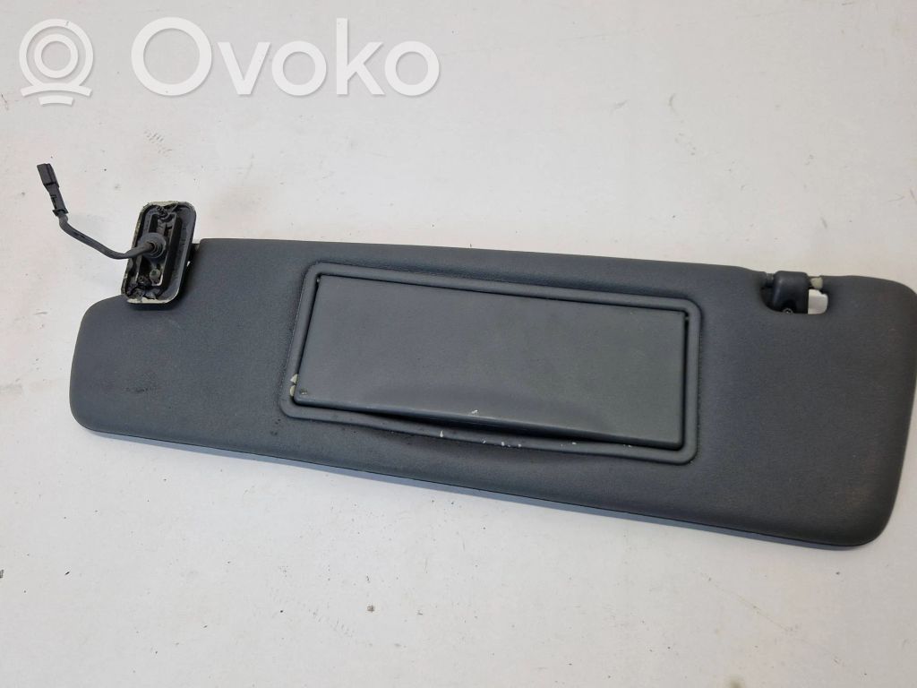 Sun visor