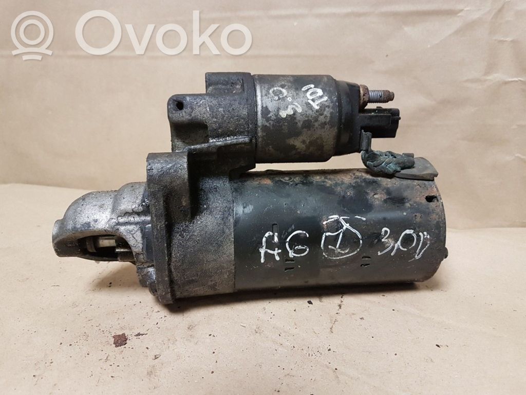 Motor de arranque   059911024