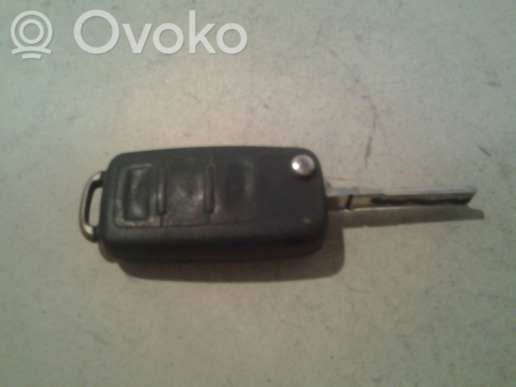 Audi A8 S8 D3 4E Ignition key/card 