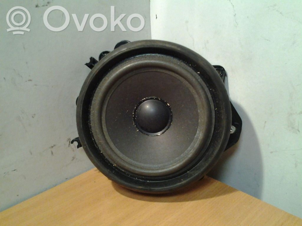 Audi A8 S8 D3 4E Altavoz de la puerta trasera 