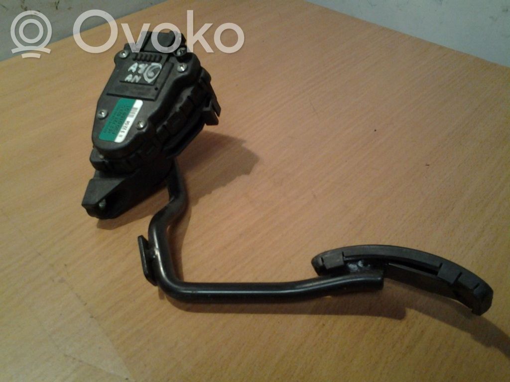 Audi A8 S8 D3 4E Gaspedal 